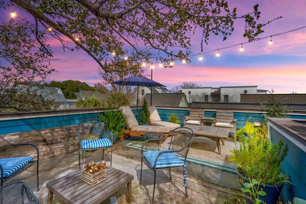Elegant Sunlit Home With Private Rooftop Oasis Чарлстън Екстериор снимка